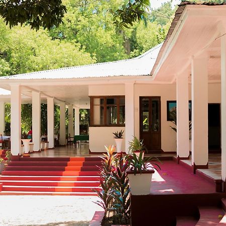 Le Grand Hotel Beck Cap-Haïtien Eksteriør billede